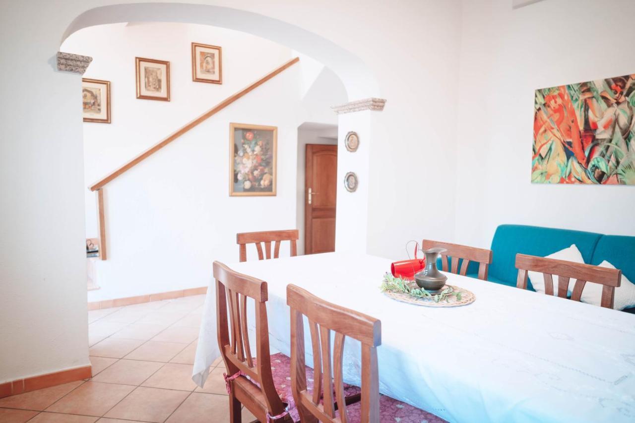 Casa Angelina-Ammentos Posada ภายนอก รูปภาพ